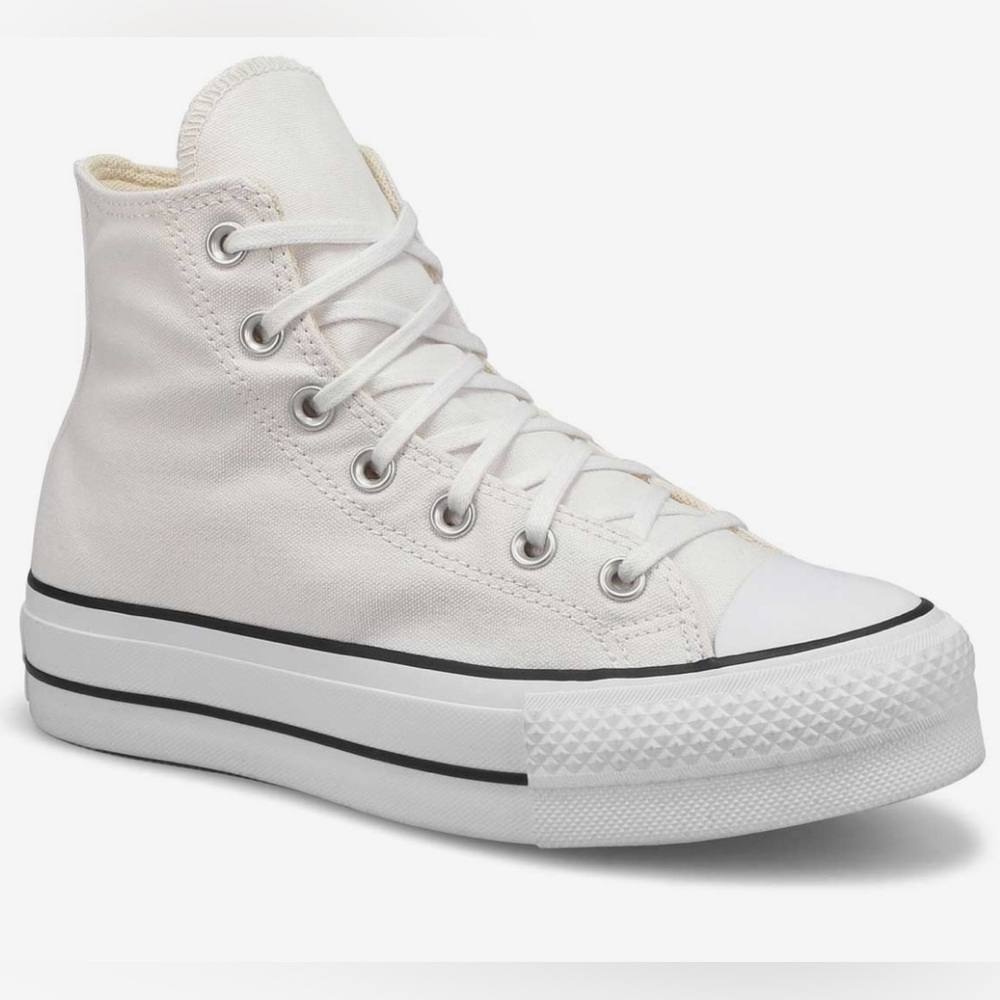 CONVERSE White Chuck Taylor All Star Platform Sneakers